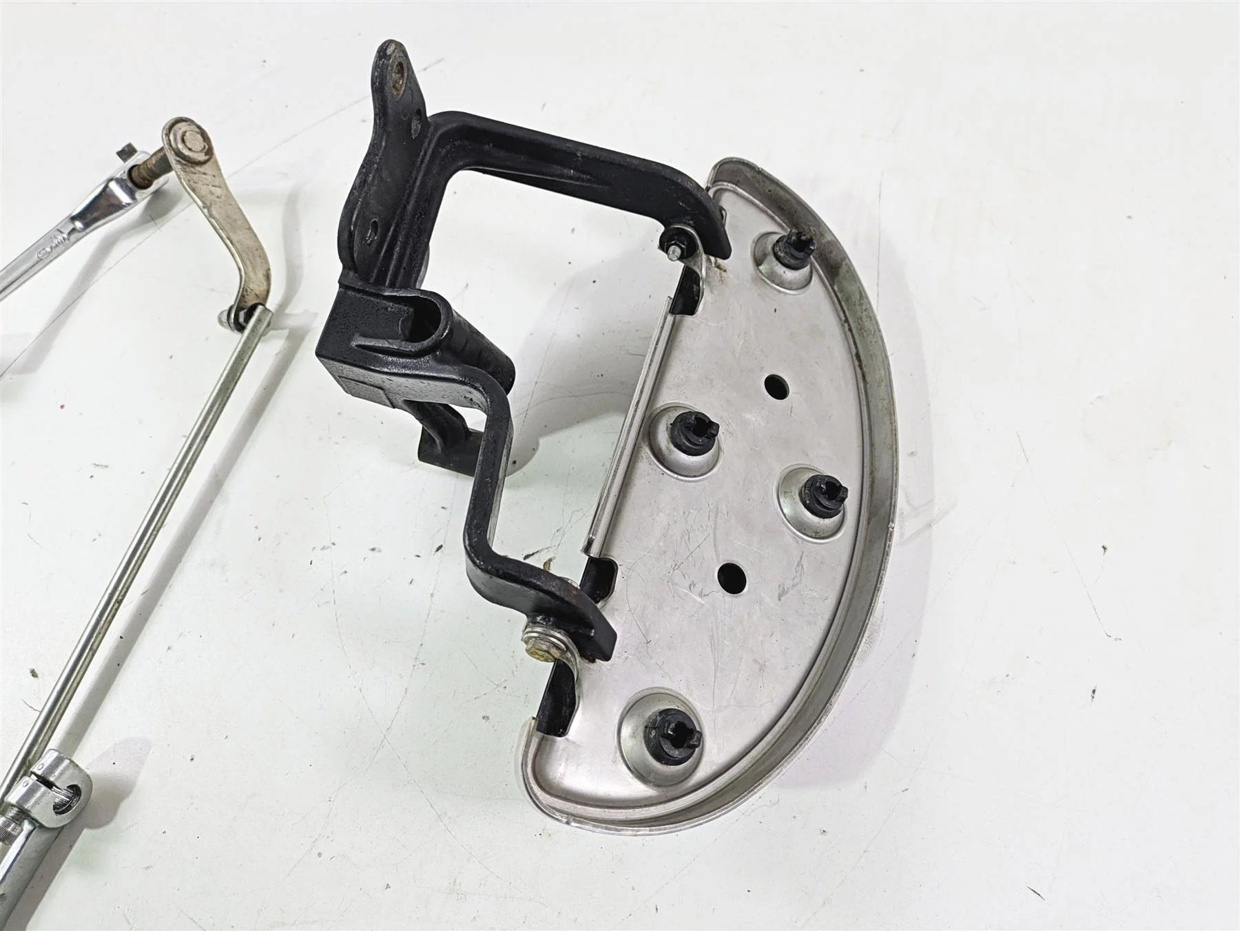 00-05 Harley Davidson Softail Left Front Floorboard & Shifter 33630-00 - Image 11