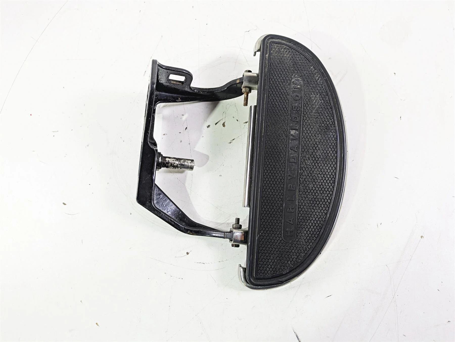 00-09 Harley Davidson Softail Right Front Floorboard 50600026 - Image 5