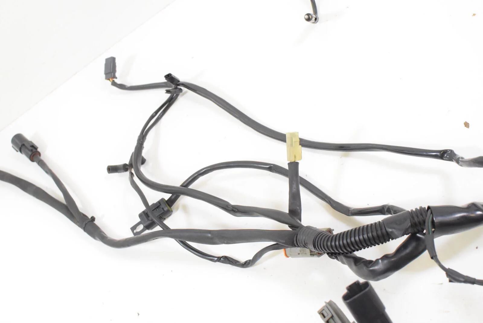 04 Harley Touring FLHTCUI Electra Glide UC Main Wiring Harness NO CUTS 70985-04 - Image 4