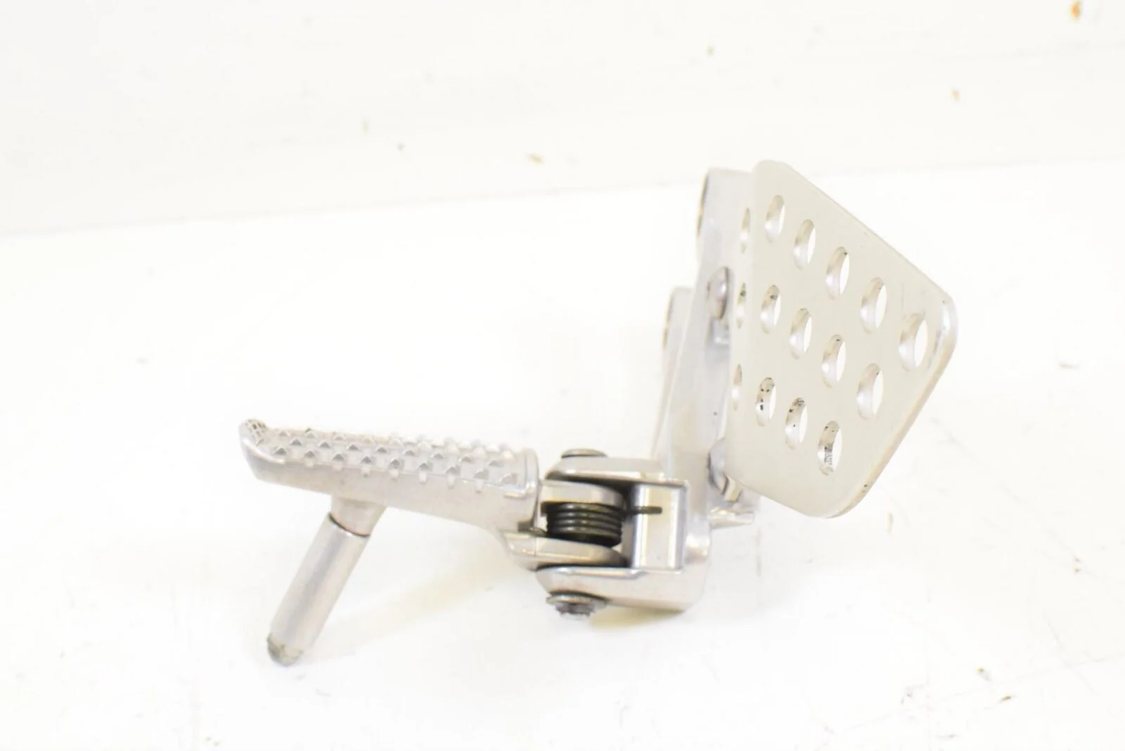 05 Honda CBR1000RR CBR1000 RR Left Rider Footpeg Foot Peg Rest 50700-MEL-000 - Image 2