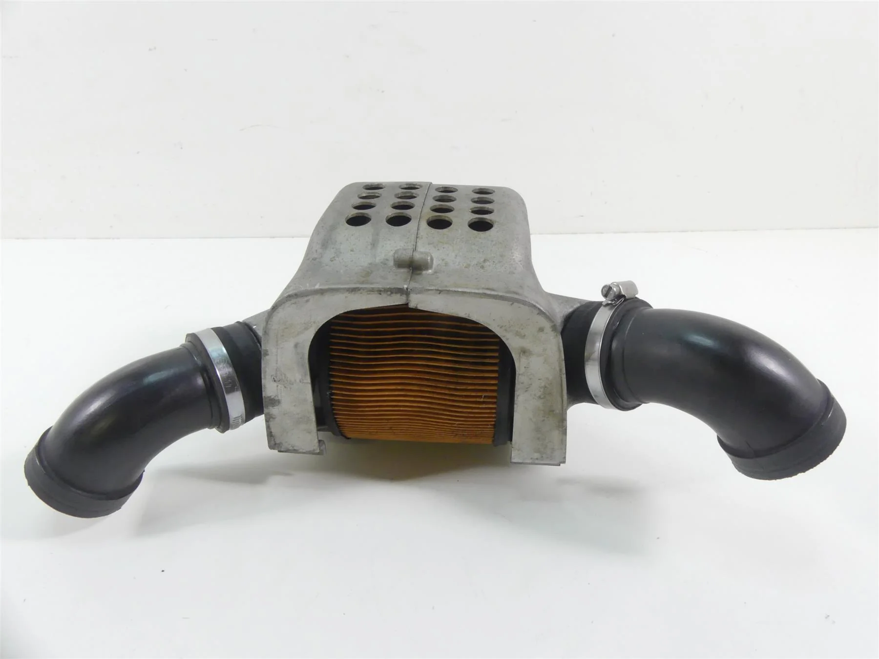 1978 BMW R100 S (2474) Air Box Cover Housing Tubes Intake Set 1253719 1253722 - Image 2
