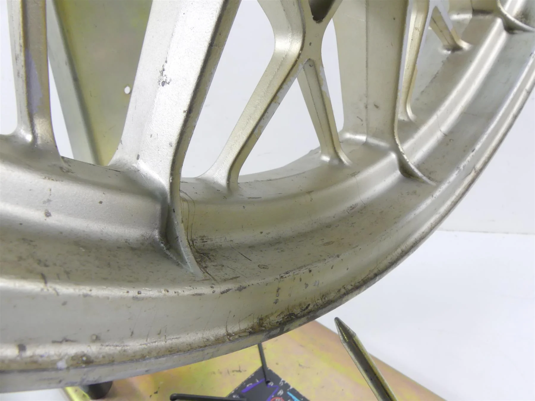 1978 BMW R100 S (2474) Rear Straight Wheel Rim Cast 18x2.75 36311242734 - Image 8