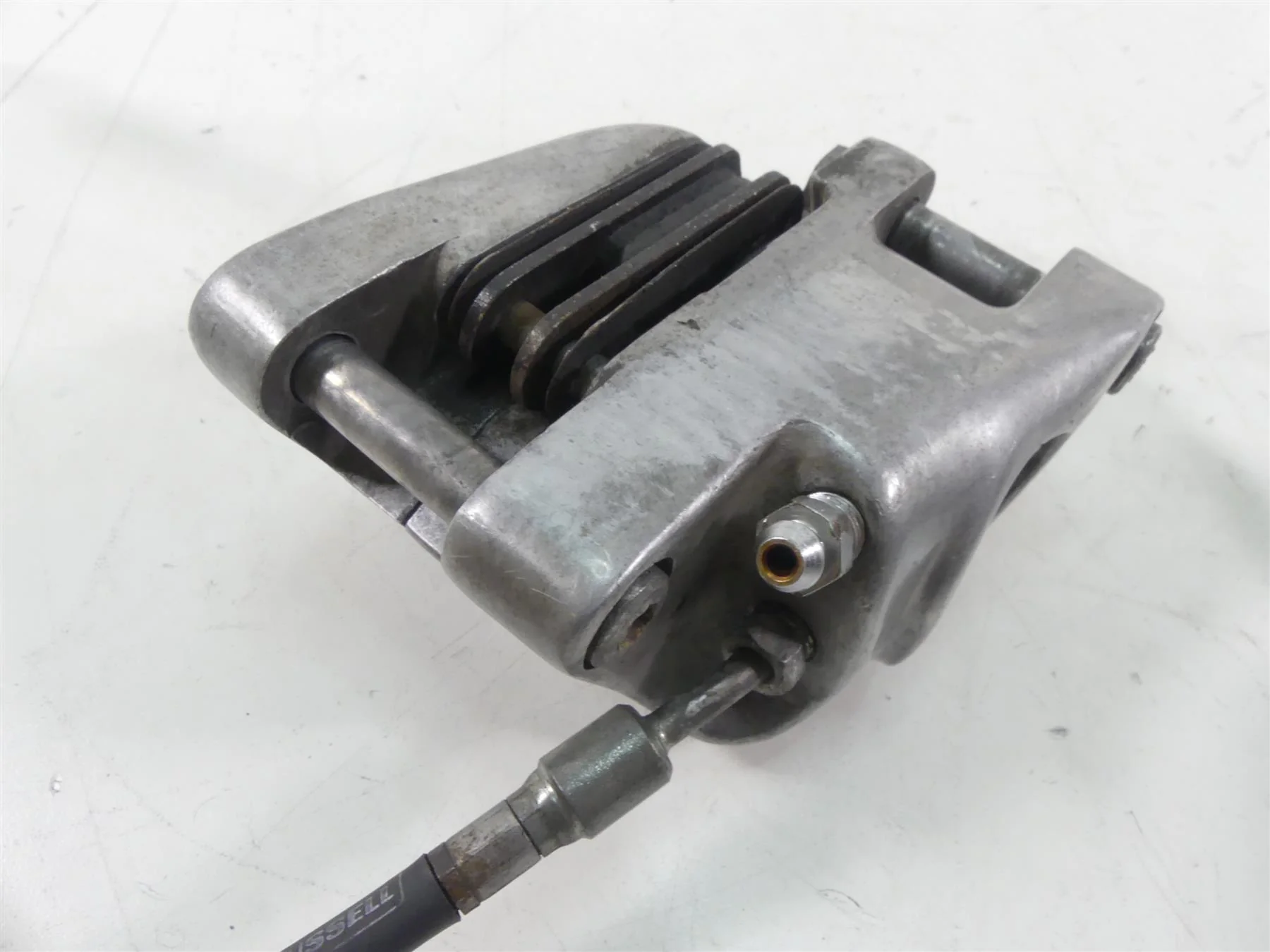 1978 Harley XLH1000 Sportster Ironhead Front Dual Brake Caliper Set 44116-77 - Image 12