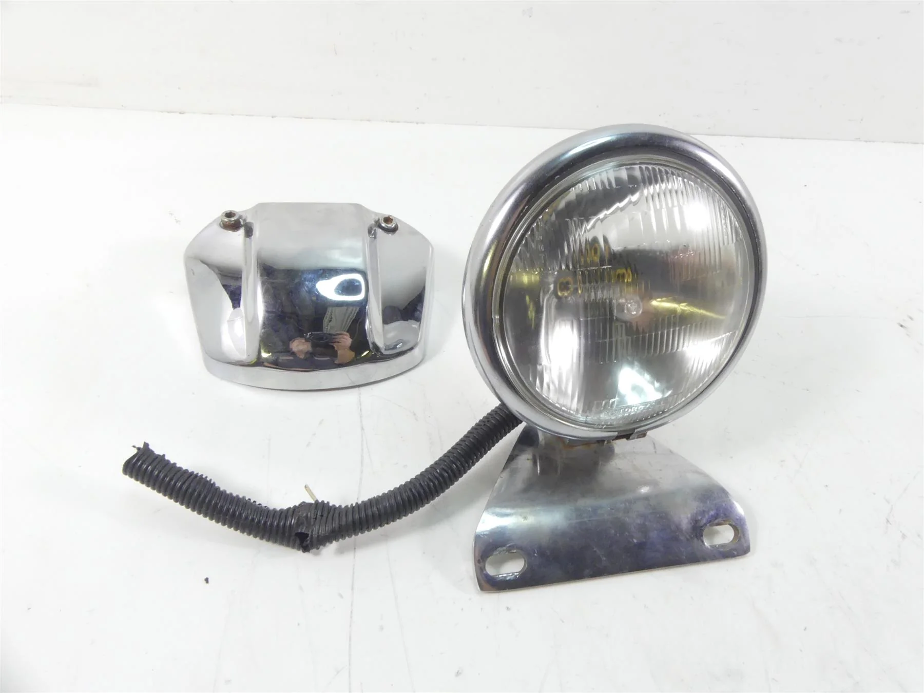 1978 Harley XLH1000 Sportster Ironhead Headlight Head Light Lamp 67705-74
