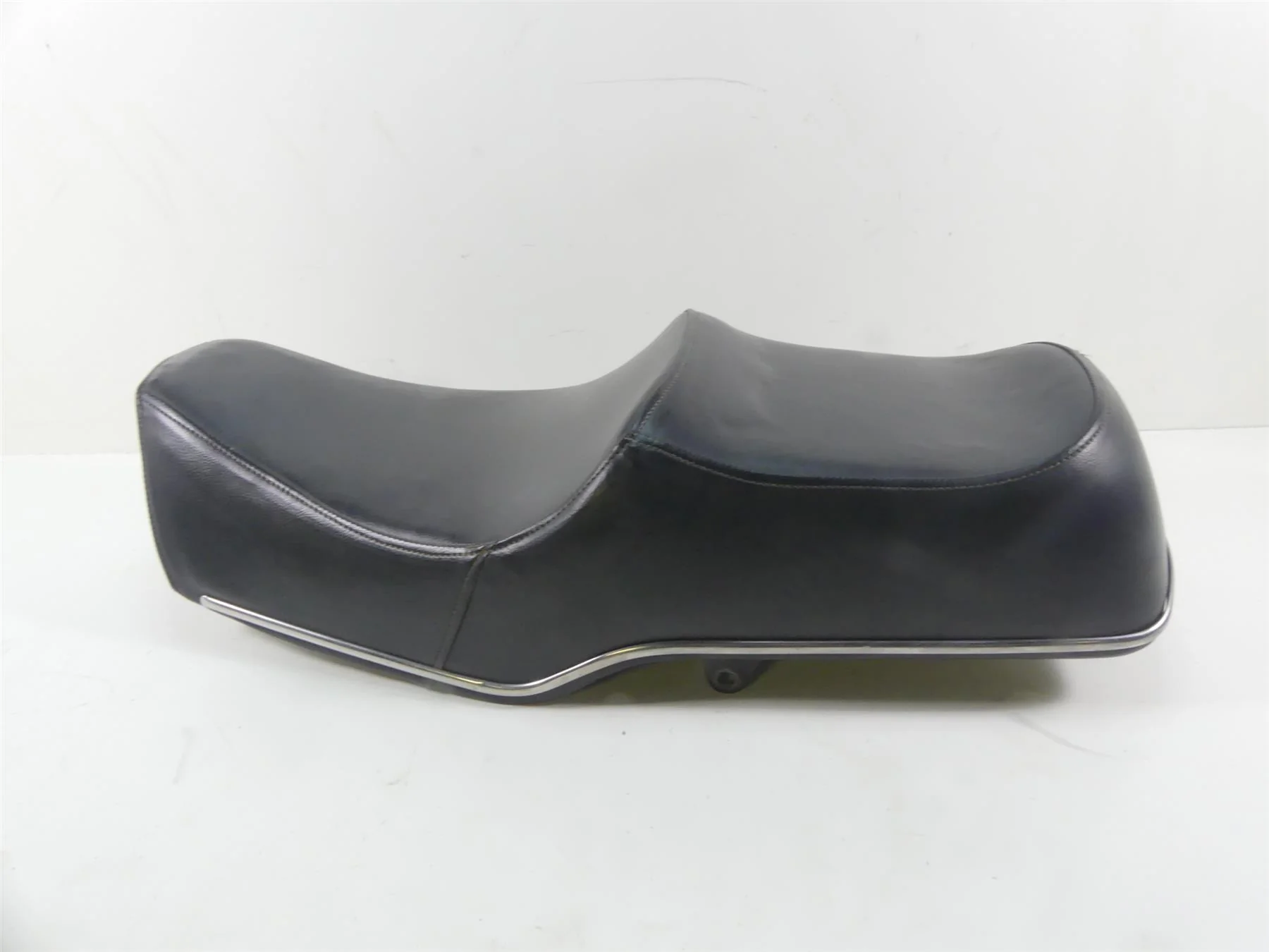 1980 Honda CB750C Custom Duo Rider Passenger Saddle Seat 77200-425-730