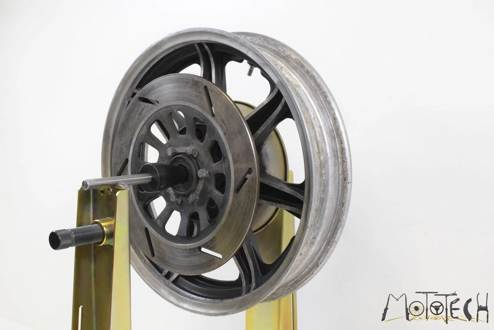 1980 Yamaha XS1100SG XS1100 SG Rear 16x3 Wheel Rim STRAIGHT 3H3-W2533-01-00 - Image 5