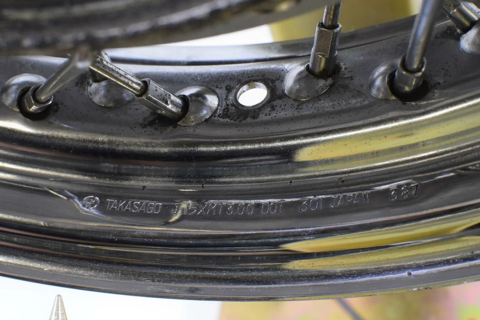 1988 Kawasaki VN1500 Vulcan SE 88 Rear Takasago Wheel Rim 15x3 42034-1011 - Image 12