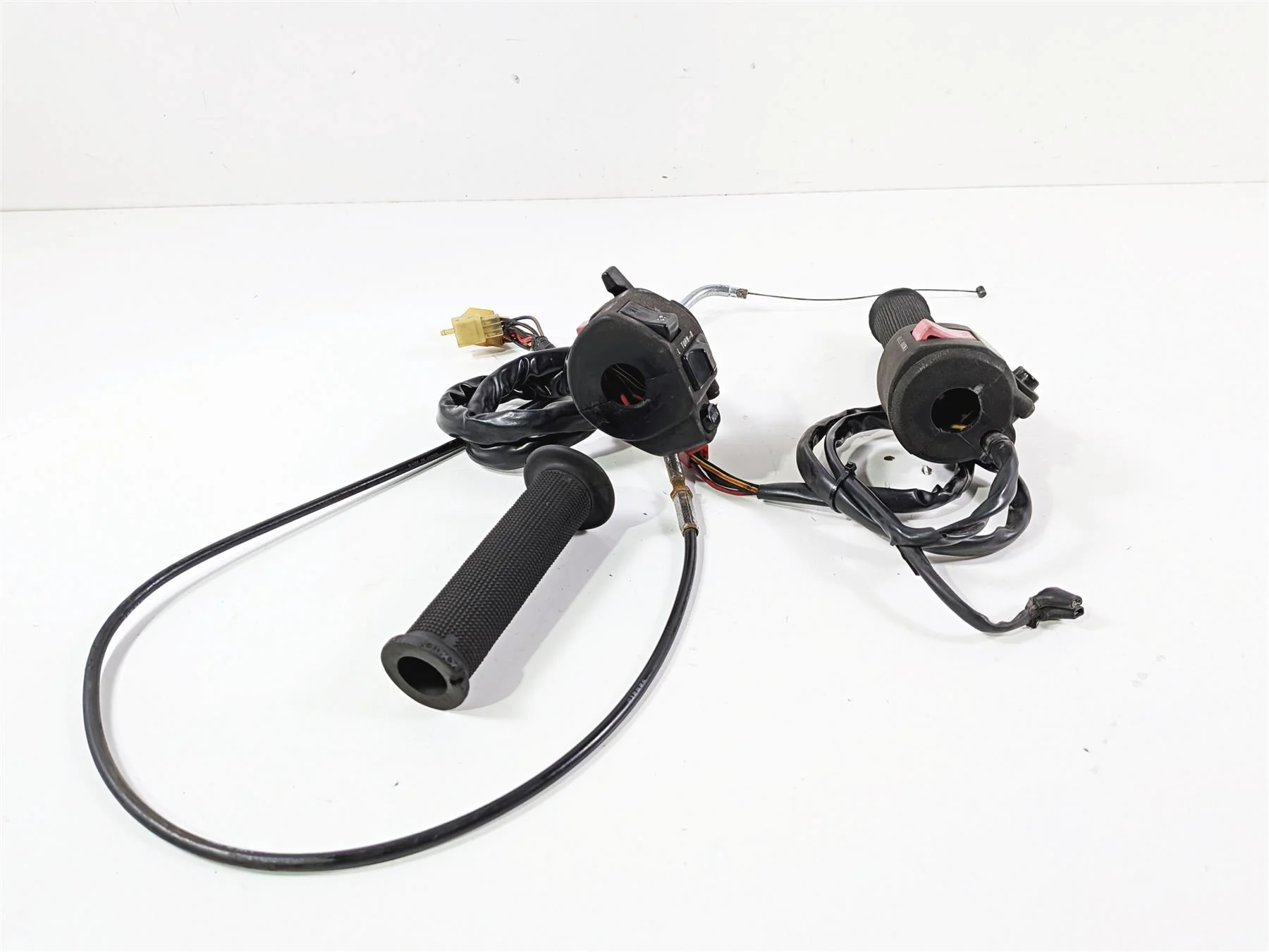 1989 Kawasaki VN750 Vulcan Left Right Hand Control Switch 46091-1372 46091-1514 - Image 5