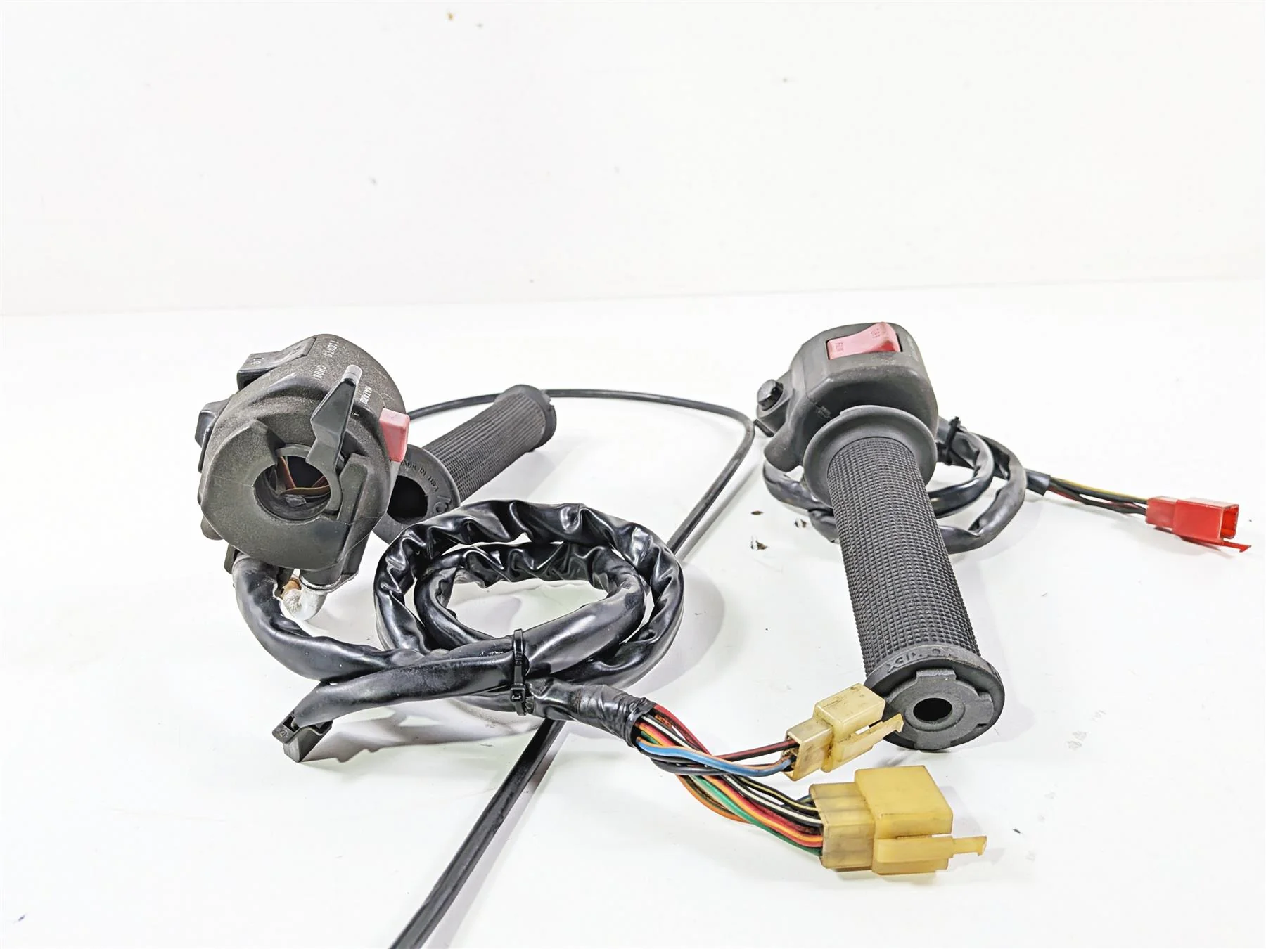 1989 Kawasaki VN750 Vulcan Left Right Hand Control Switch 46091-1372 46091-1514 - Image 8