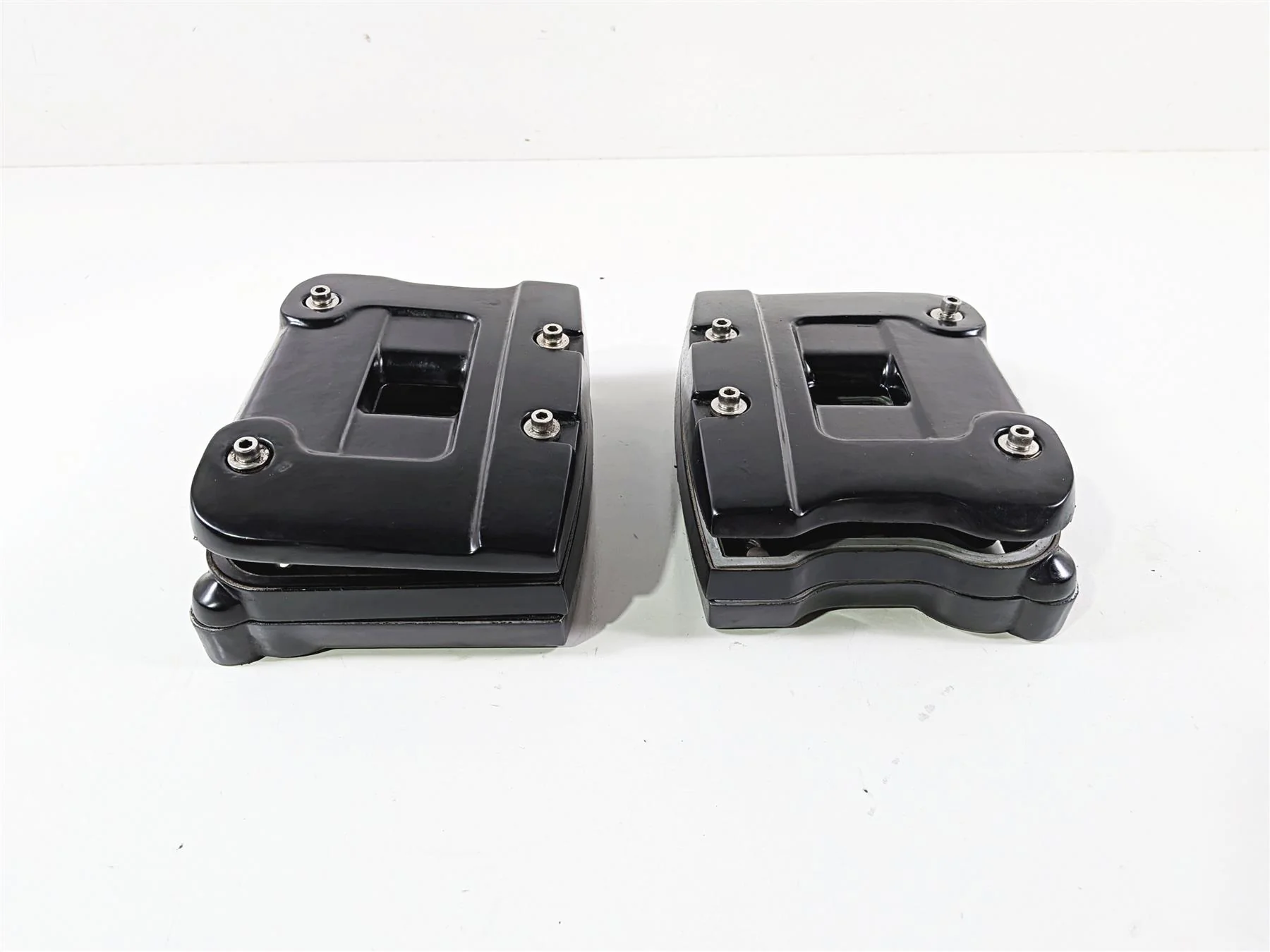 1990 Harley Touring FLHTC Electra Glide Black Rocker Box Valve Covers 17507-85 - Image 9