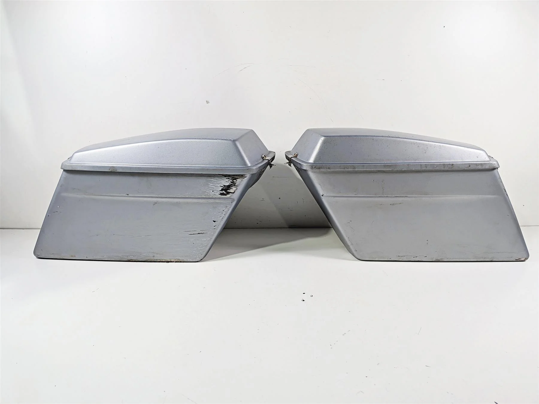 1990 Harley Touring FLHTC Electra Glide Left Right Saddlebag Saddle Bag Set