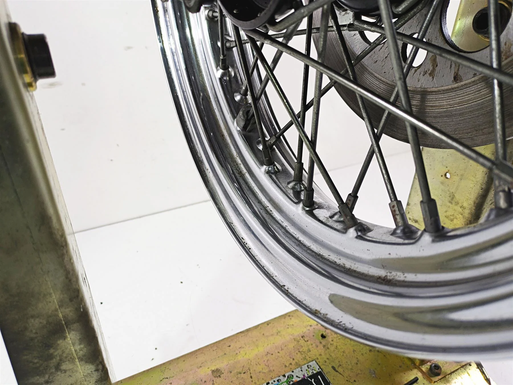 1992 Harley FLSTC Softail Heritage 16x3 Rear Wheel Spoke Rim 40975-86 - Image 8