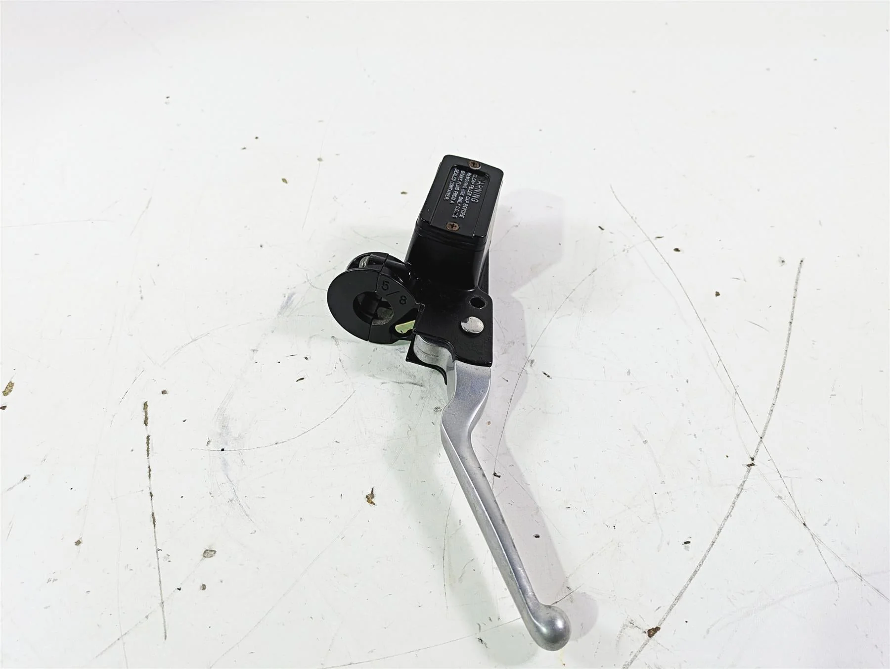1992 Harley FLSTC Softail Heritage Front Brake Master Cylinder 5/8" 45019-85A - Image 2