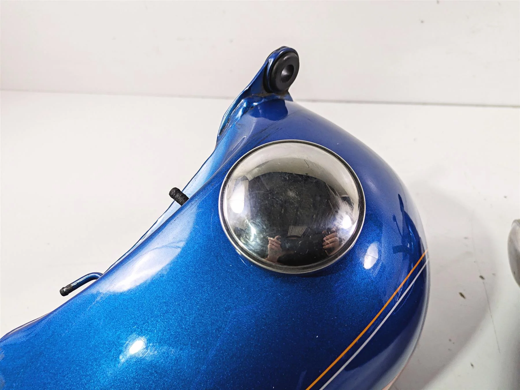 1992 Harley FLSTC Softail Heritage Fuel Gas Petrol Tank & Petcock -Read 61218-85 - Image 10