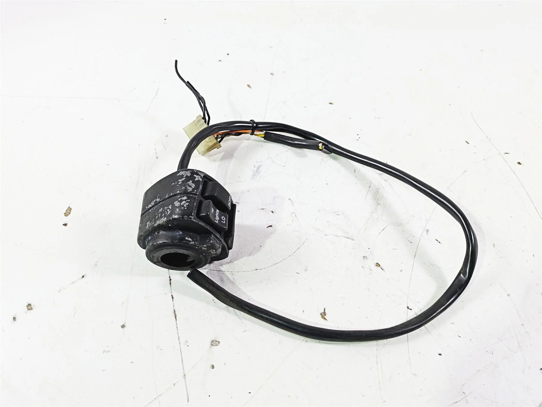 1992 Harley FLSTC Softail Heritage Left Hand Control Switch - Read 70218-87A - Image 4