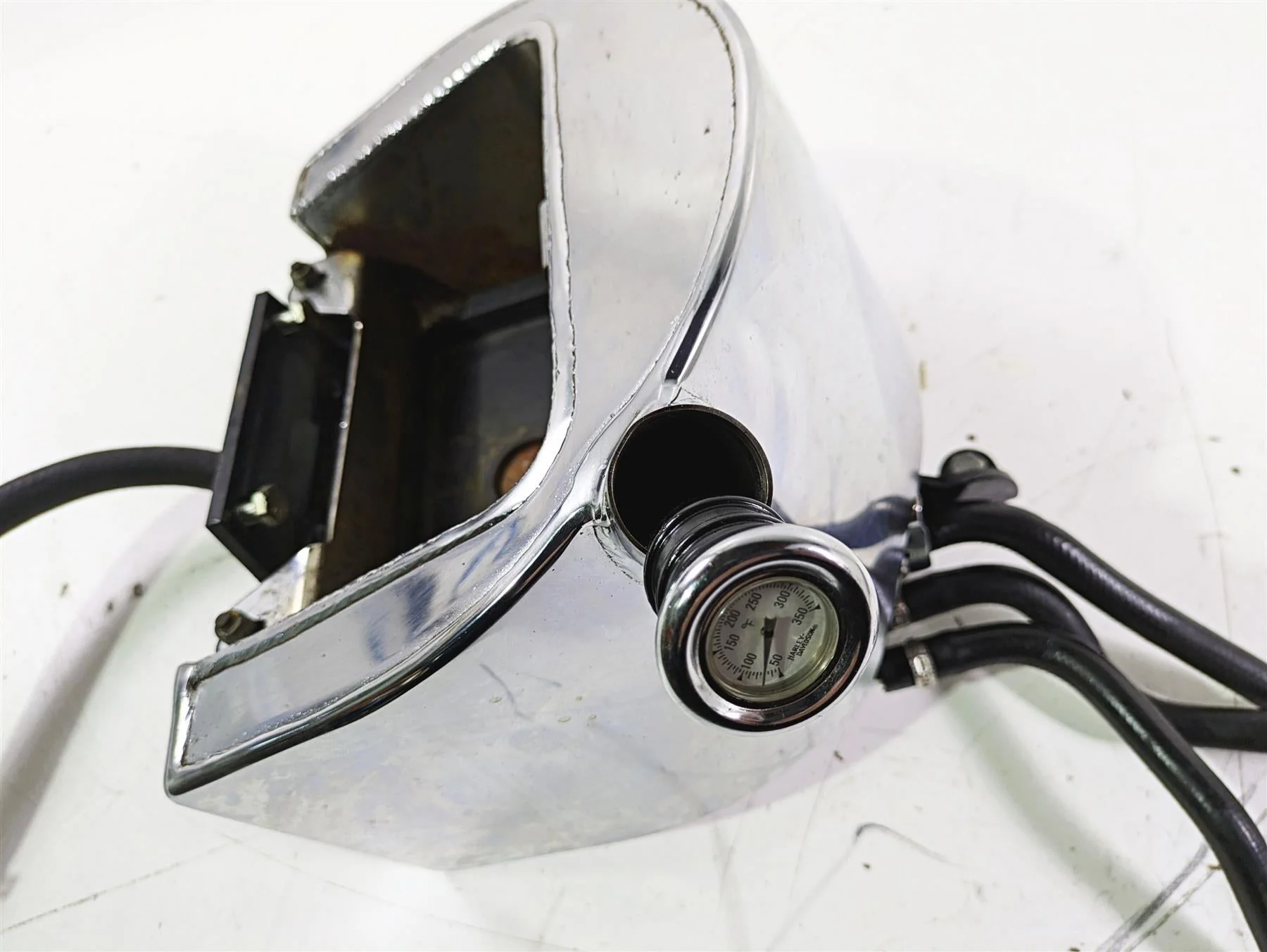 1992 Harley FLSTC Softail Heritage Oil Tank Reservoir & Lines Set 62498-91 - Image 9