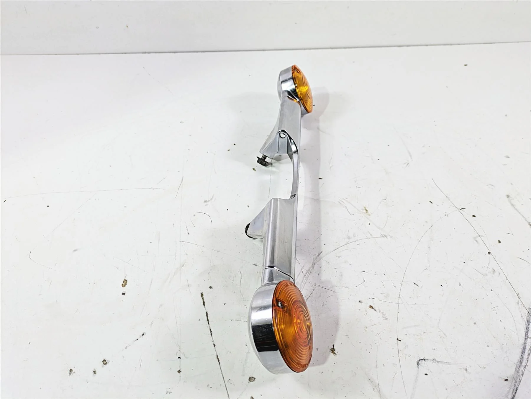 1992 Harley FLSTC Softail Heritage Rear Turn Signal Blinker Bar Set 68510-74C - Image 2