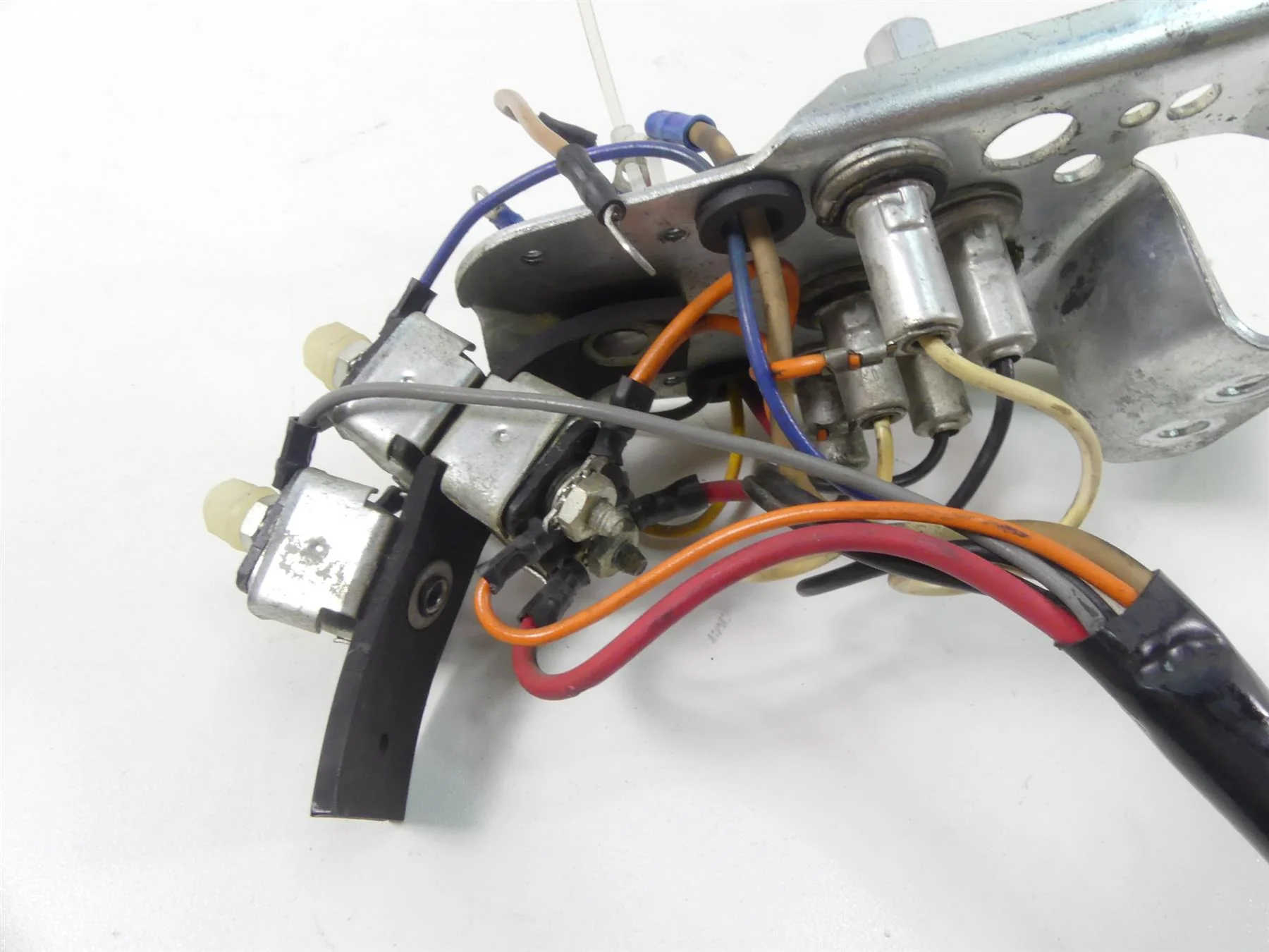 1993 Harley FXSTS Softail Springer Ign Switch Mount + Instrument Lights 70936-91 - Image 5