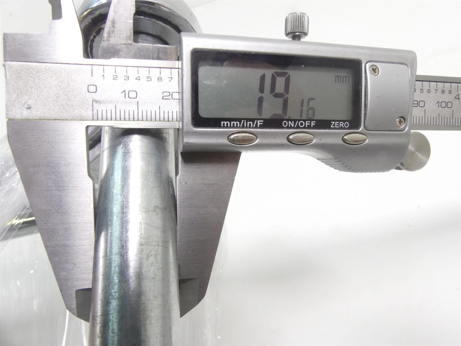 1993 Harley FXSTS Softail Springer Straight Front End Chrome Fork +Axle 45569-88 - Image 12