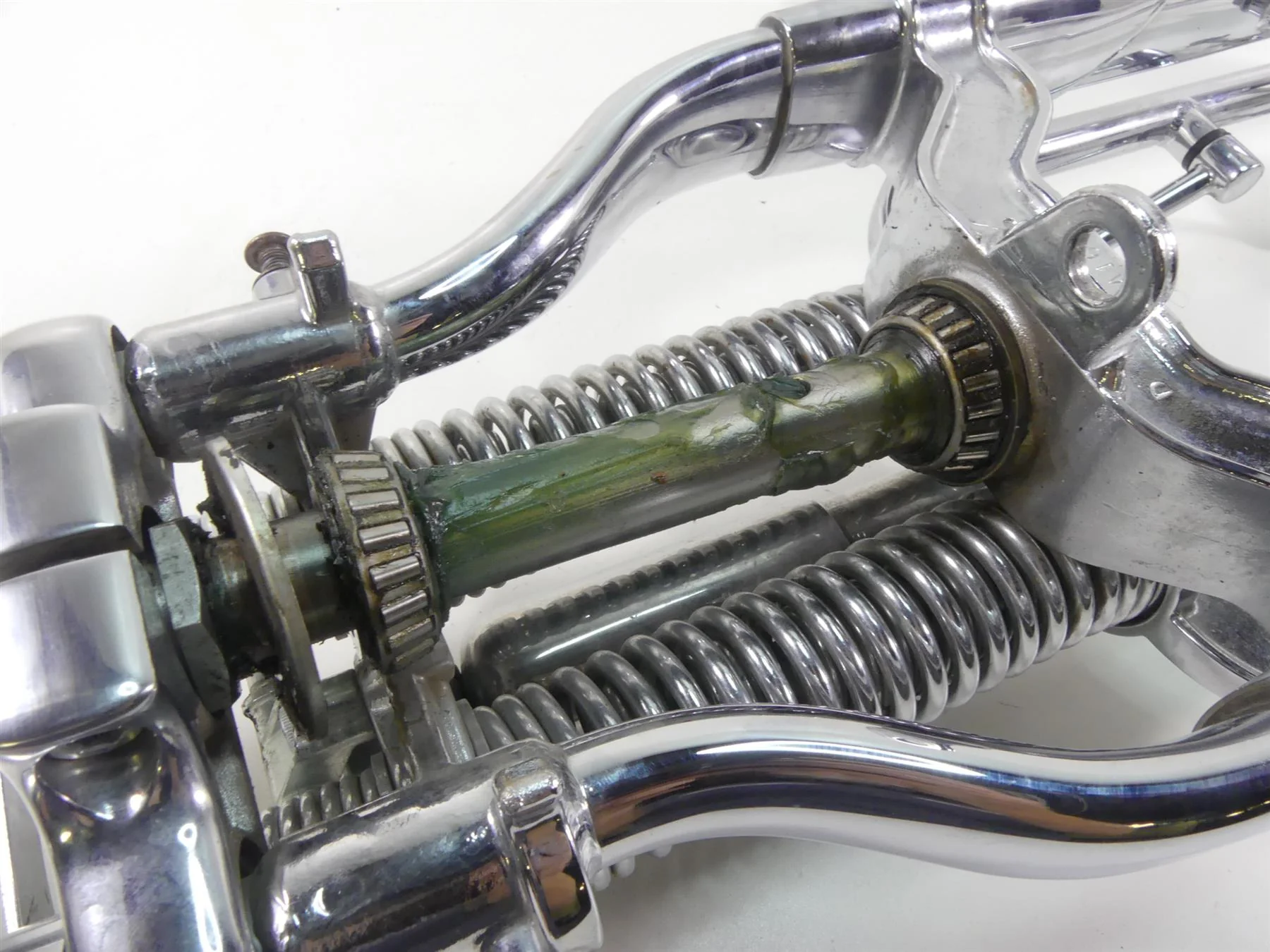 1993 Harley FXSTS Softail Springer Straight Front End Chrome Fork +Axle 45569-88 - Image 5