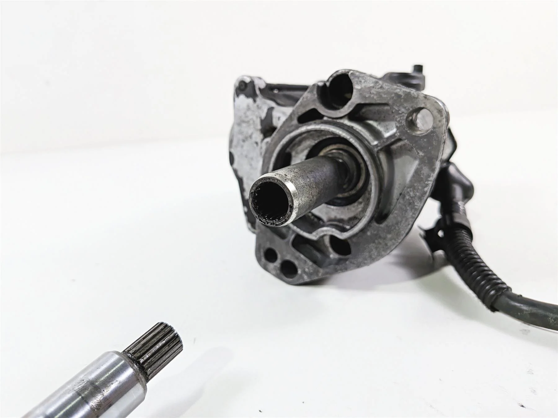 1993 Harley Touring FLHTCU Electra Glide Engine Starter Motor 31553-94B - Image 8