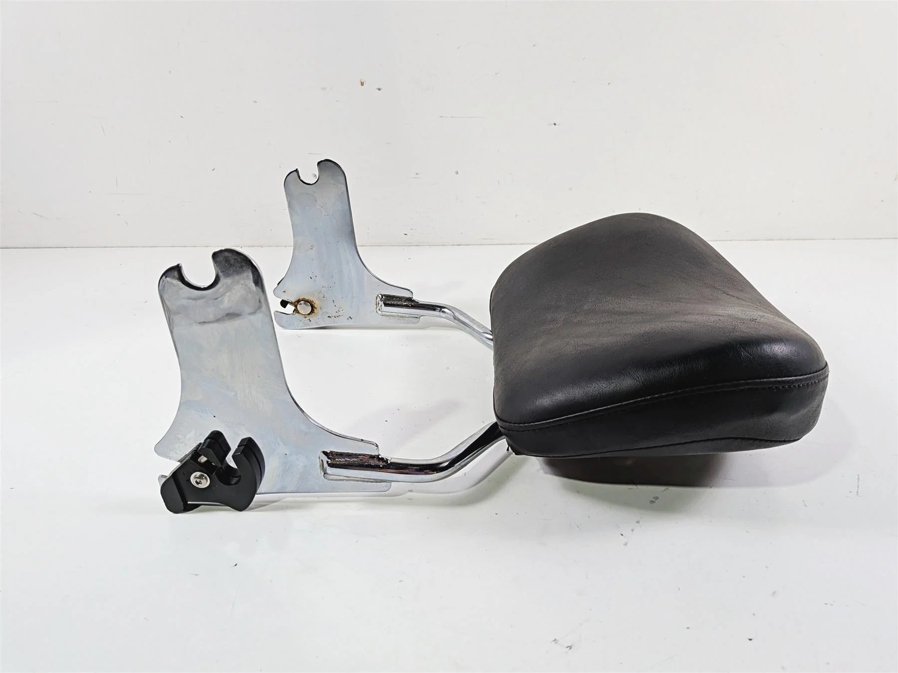1993 Harley Touring FLHTCU Electra Glide Rear Passenger Sissy Bar Back Rest - Image 6