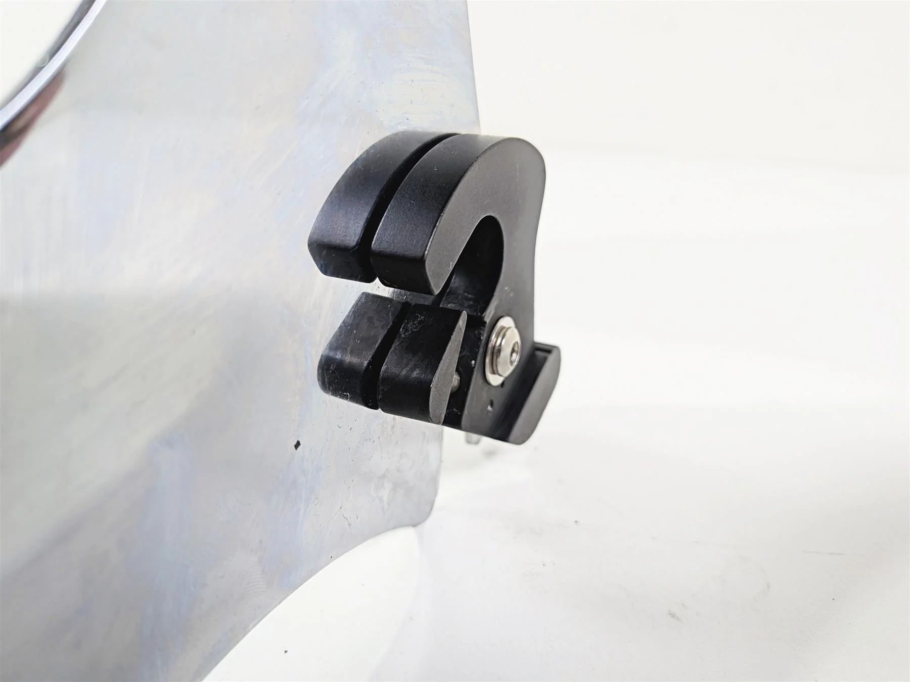 1993 Harley Touring FLHTCU Electra Glide Rear Passenger Sissy Bar Back Rest - Image 9