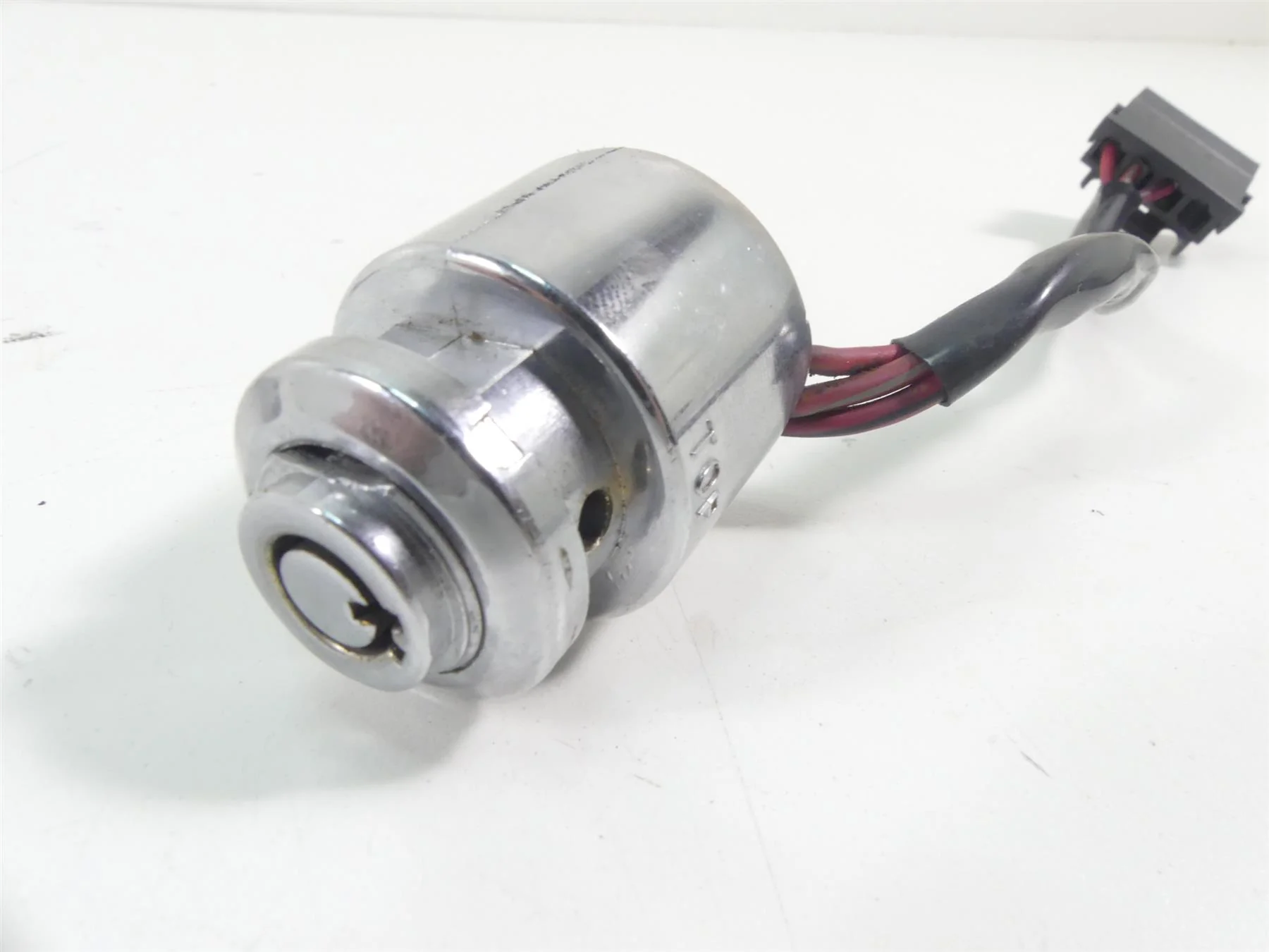 1995 Harley Dyna FXDL Low Rider Ignition Switch Steering Lock Key Set 71421-94 - Image 2