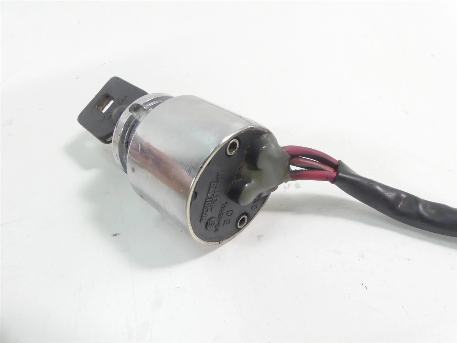 1995 Harley Dyna FXDL Low Rider Ignition Switch Steering Lock Key Set 71421-94 - Image 4