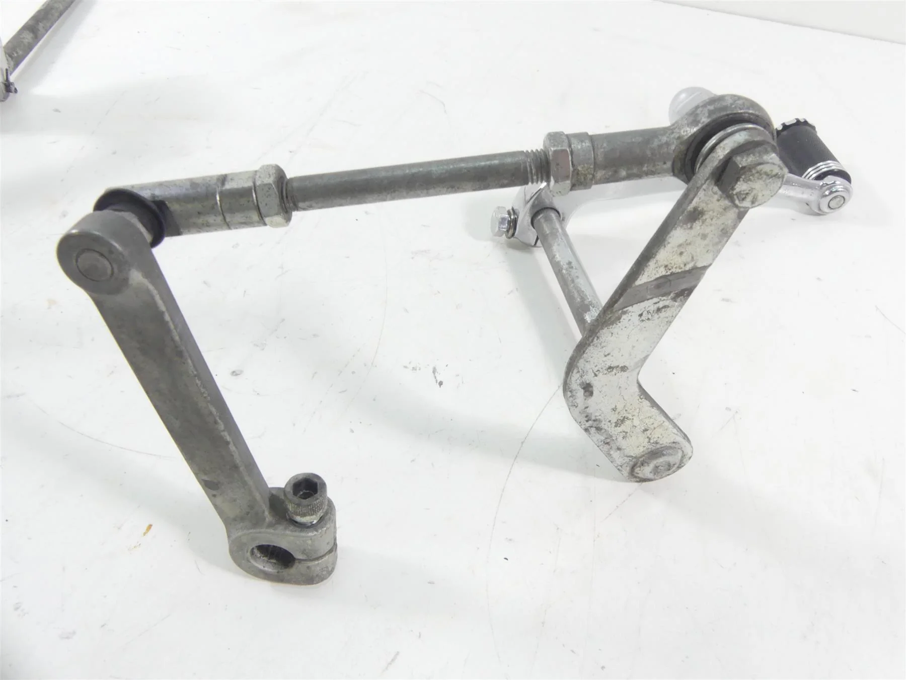 1995 Harley Dyna FXDL Low Rider Mid Front Rider Left Right Foot Peg Set 50647-82 - Image 5