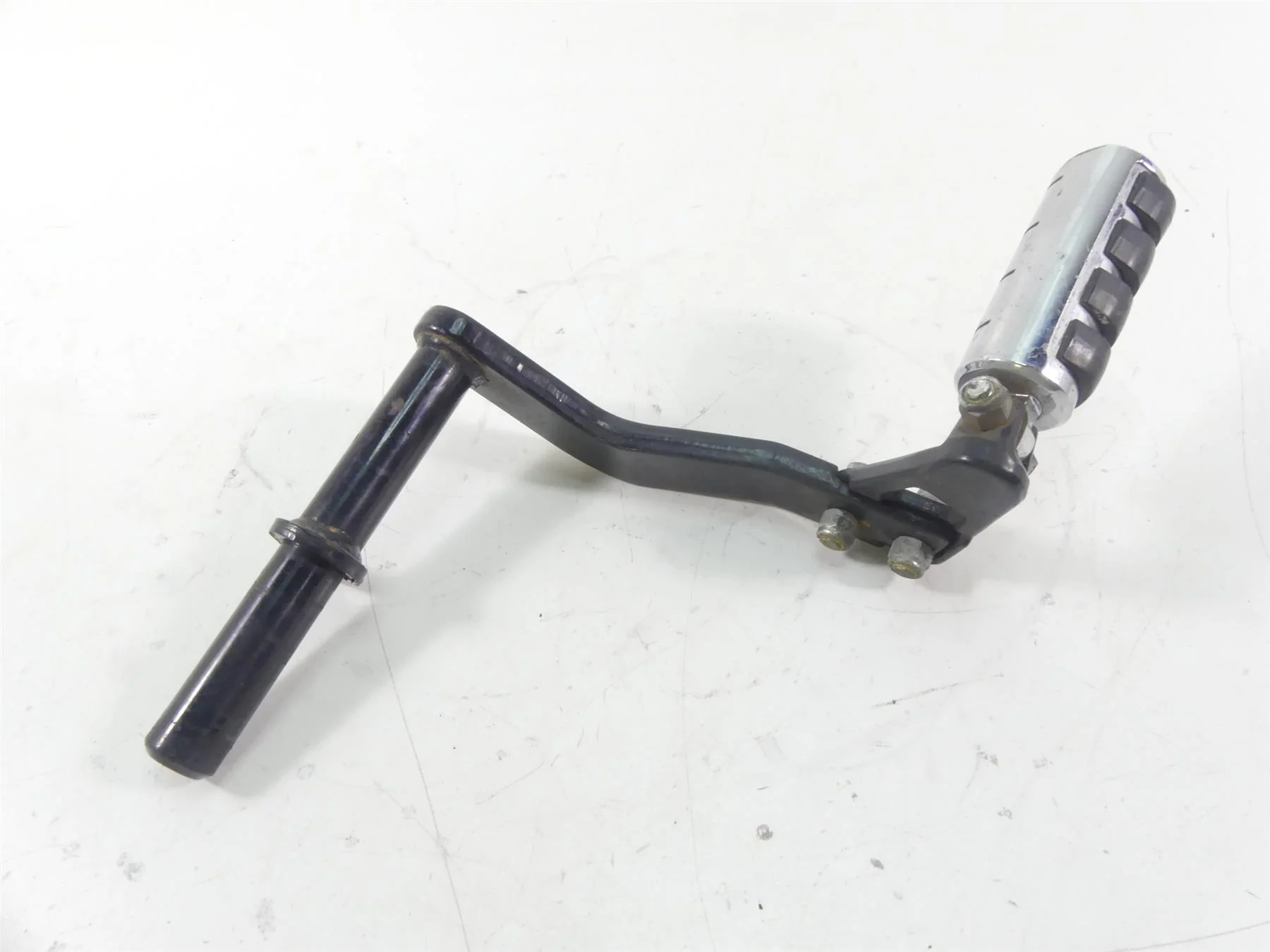1995 Harley Dyna FXDL Low Rider Rear Passenger Footpeg Set 52740-94 52742-94 - Image 4