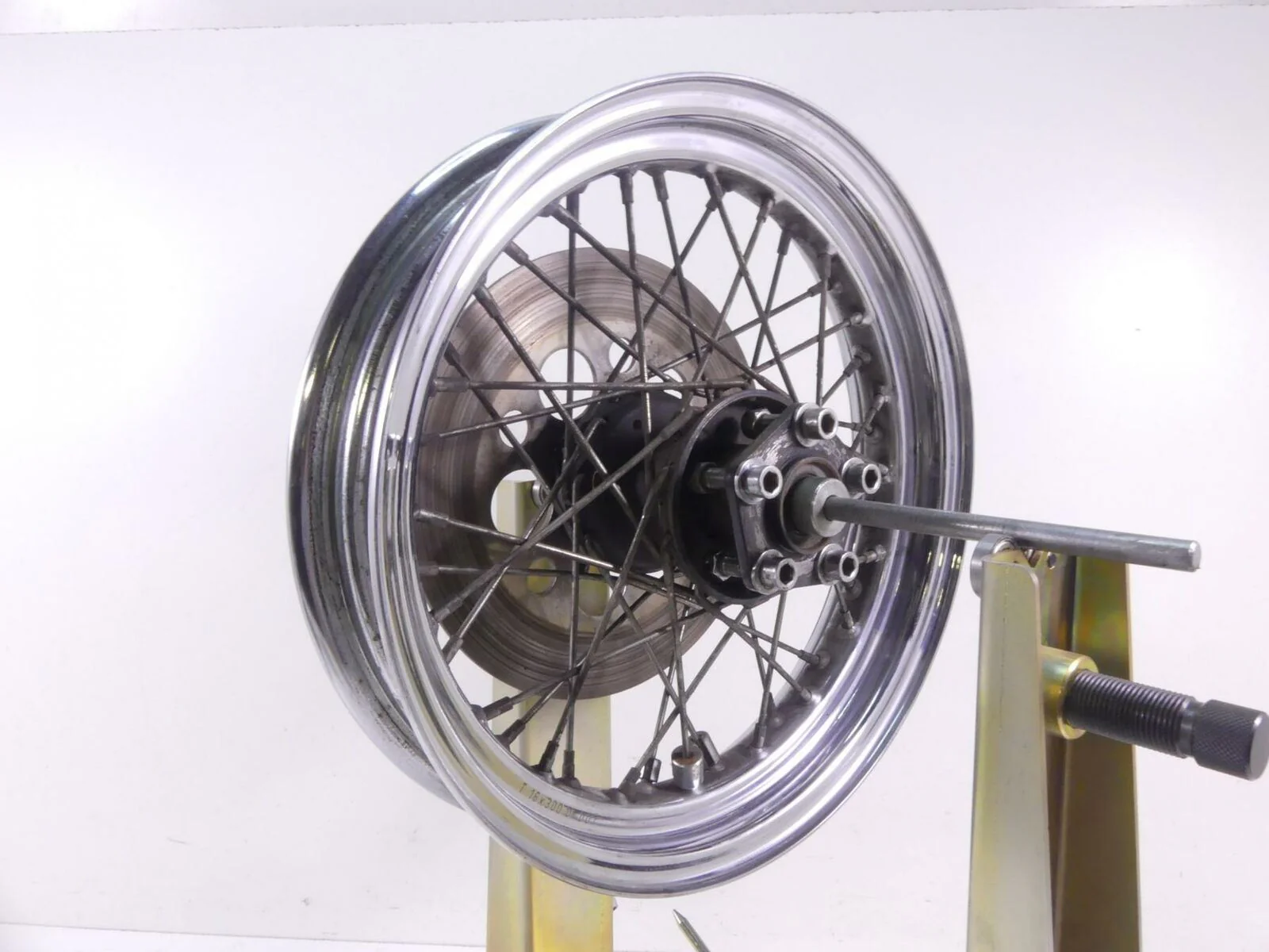 1995 Harley FXSTS Softail Springer Rear Wheel Rim 16x3 - Read 43085-81 40976-86A
