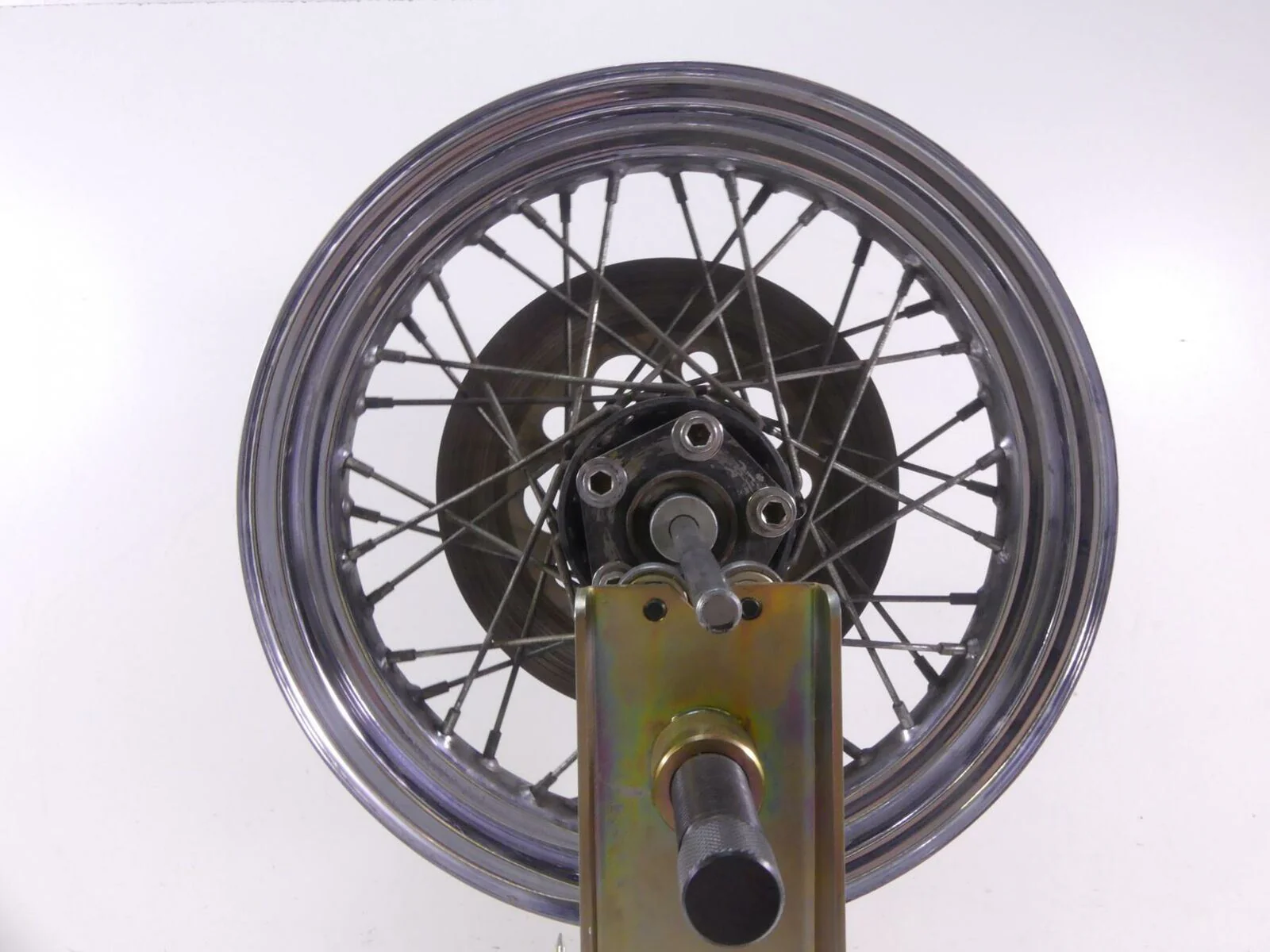 1995 Harley FXSTS Softail Springer Rear Wheel Rim 16x3 - Read 43085-81 40976-86A - Image 2