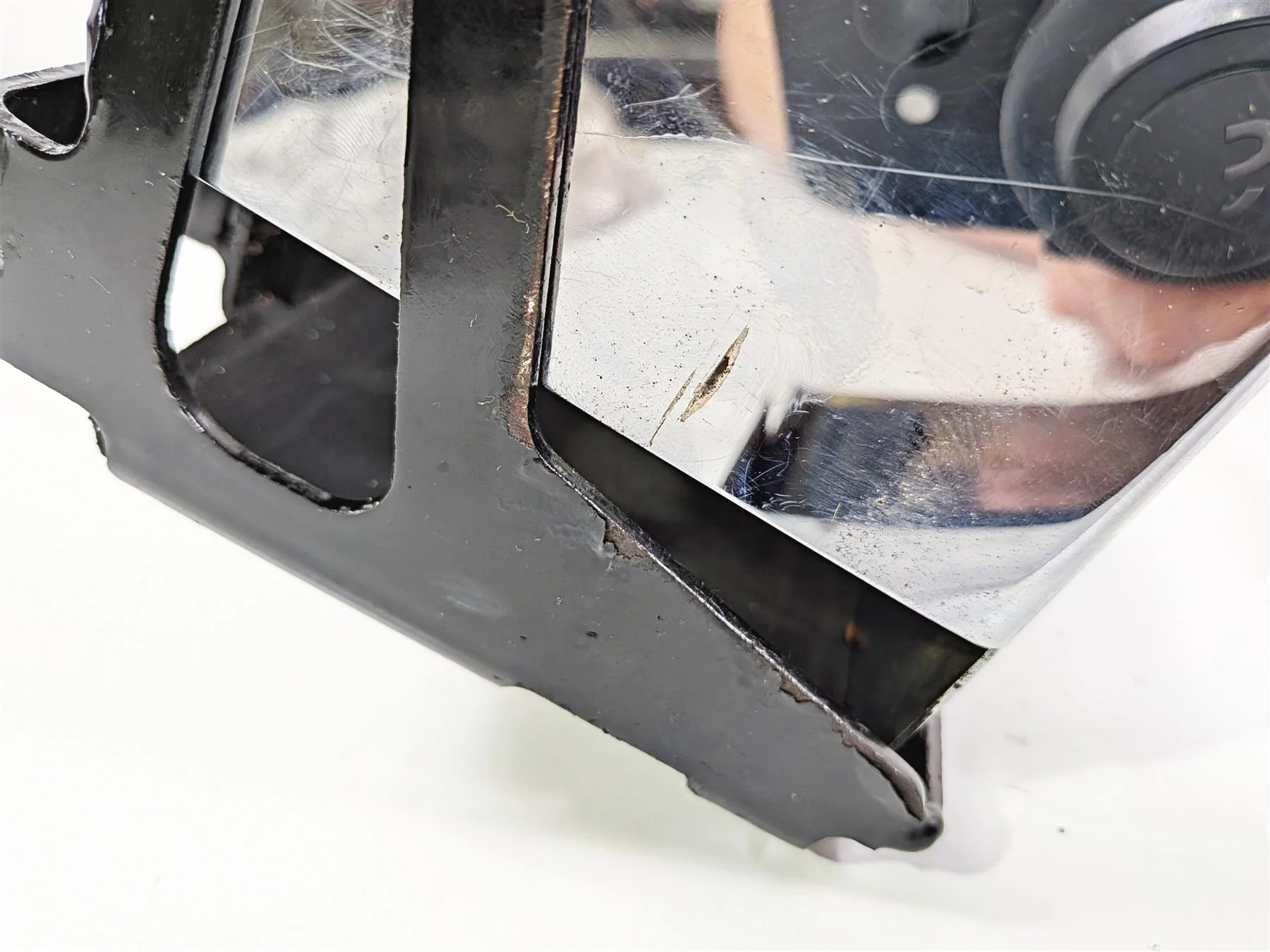 1995 Harley XL883 Sportster Hugger Battery Holder, Cover & Triangle 66194-94A - Image 9
