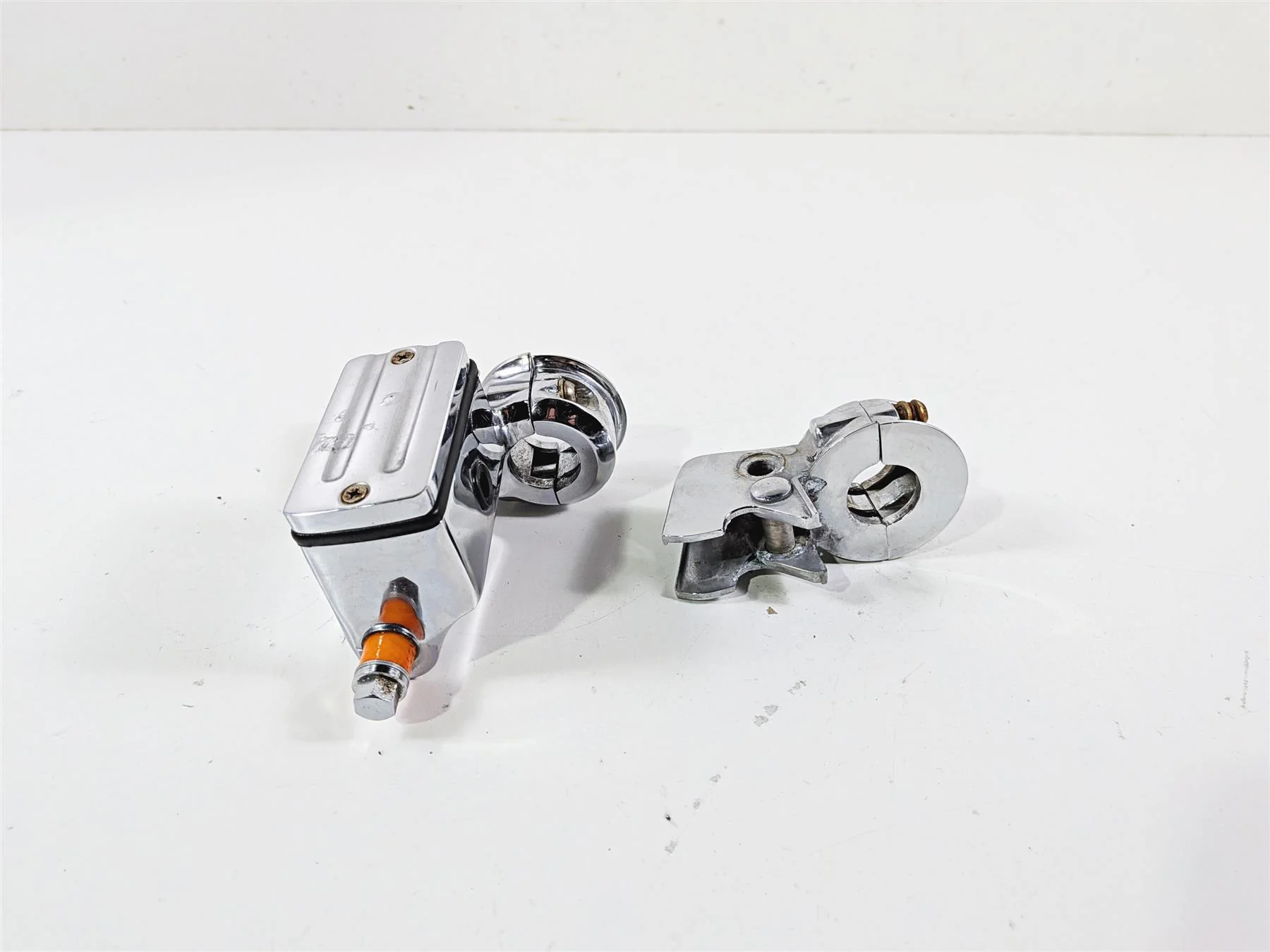 1995 Harley XL883 Sportster Hugger Front Master Cylinder & Clutch READ 45019-93 - Image 3