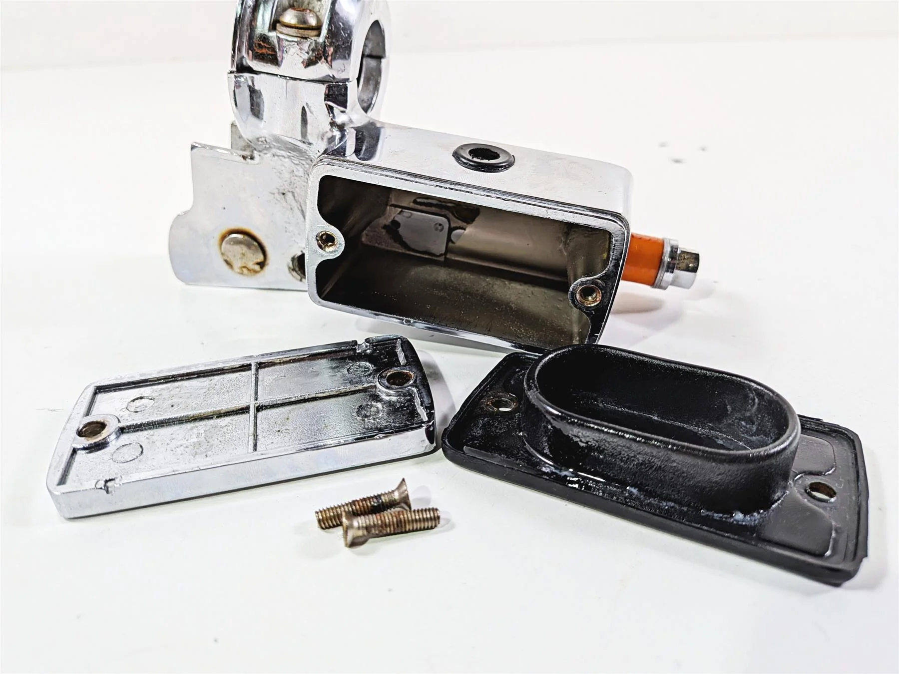 1995 Harley XL883 Sportster Hugger Front Master Cylinder & Clutch READ 45019-93 - Image 9