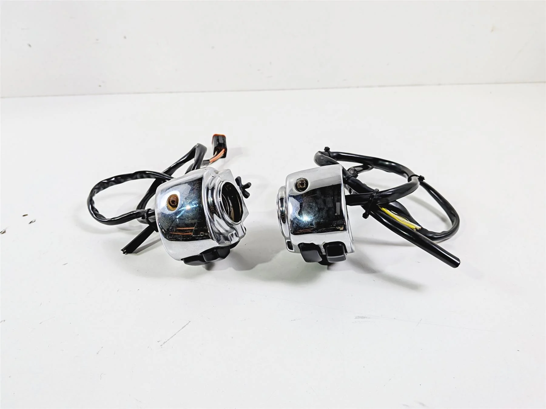 1996 Harley FLSTC Softail Heritage Left Right Hand Control Switch READ 71682-06A - Image 6