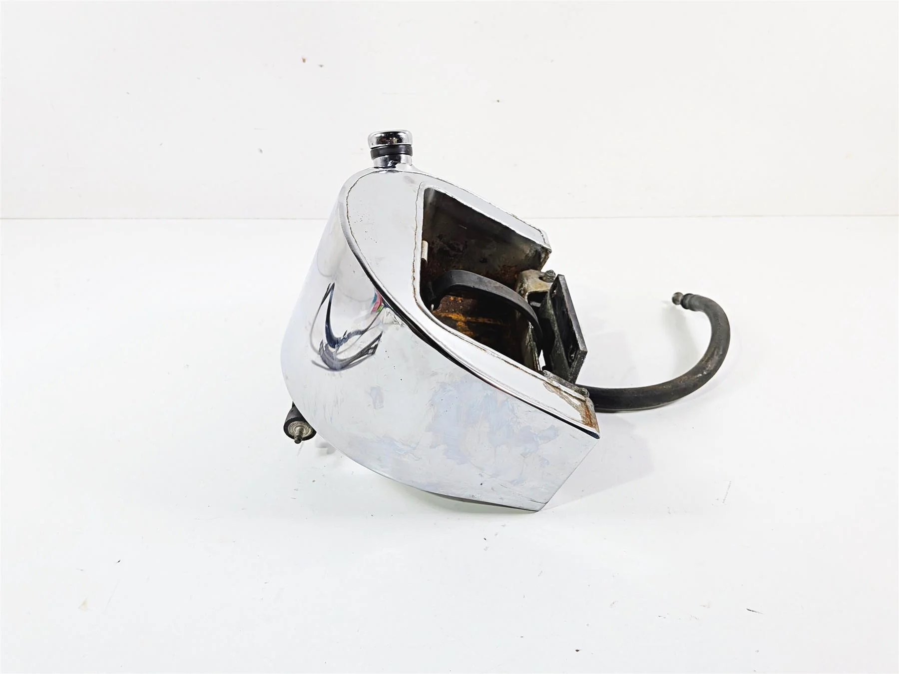 1996 Harley FLSTC Softail Heritage Oil Tank Reservoir & All Lines 62498-91 - Image 5