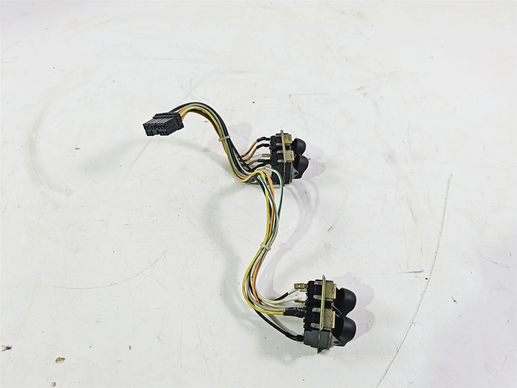 1996 Harley Touring FLHTCUI Electra Glide Aux Cruise Control Switch Set 71535-96 - Image 2