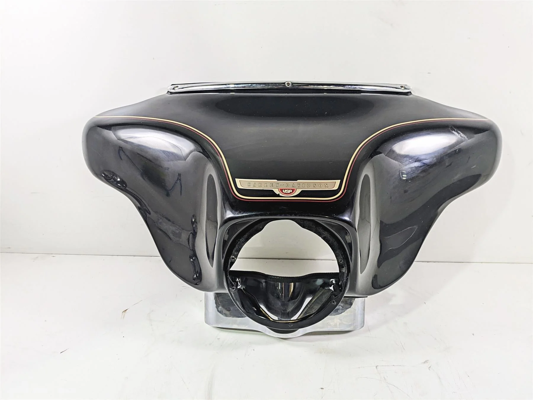 1996 Harley Touring FLHTCUI Electra Glide Front Outer Nose Fairing 58236-96