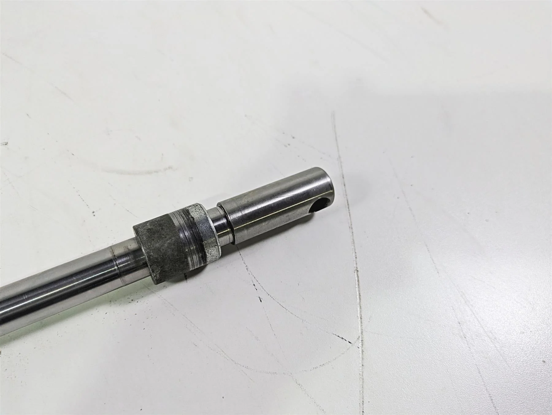1996 Harley Touring FLHTCUI Electra Glide Front Wheel Spindle Axle 3/4 43346-83B - Image 12