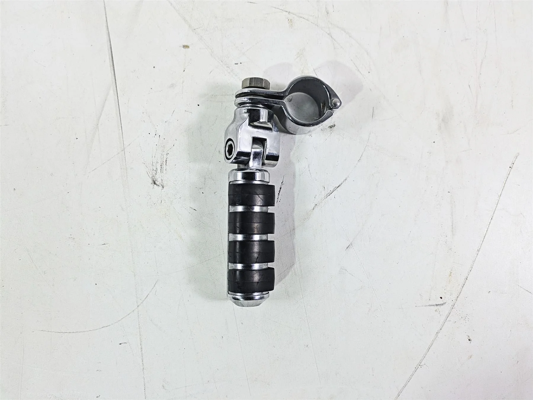 1996 Harley Touring FLHTCUI Electra Glide Highway Foot Peg + Mount - Image 5