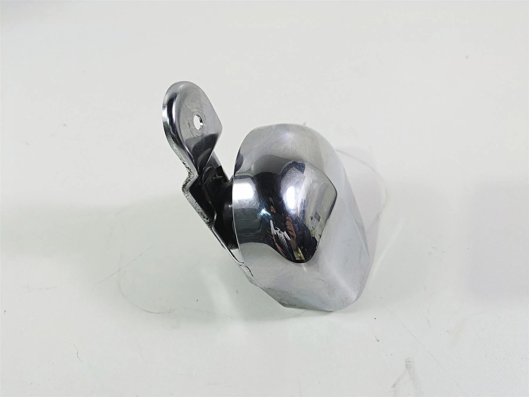 1996 Harley Touring FLHTCUI Electra Glide Horn With Chrome Cover 61300478A - Image 4