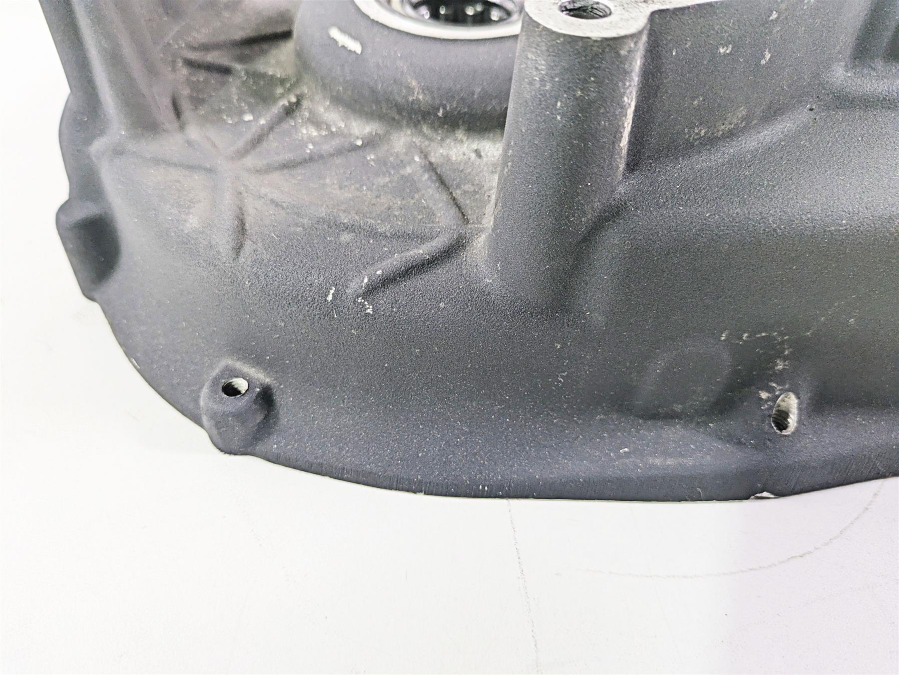 1996 Harley Touring FLHTCUI Electra Glide Inner Primary Clutch Cover 60677-94A - Image 7