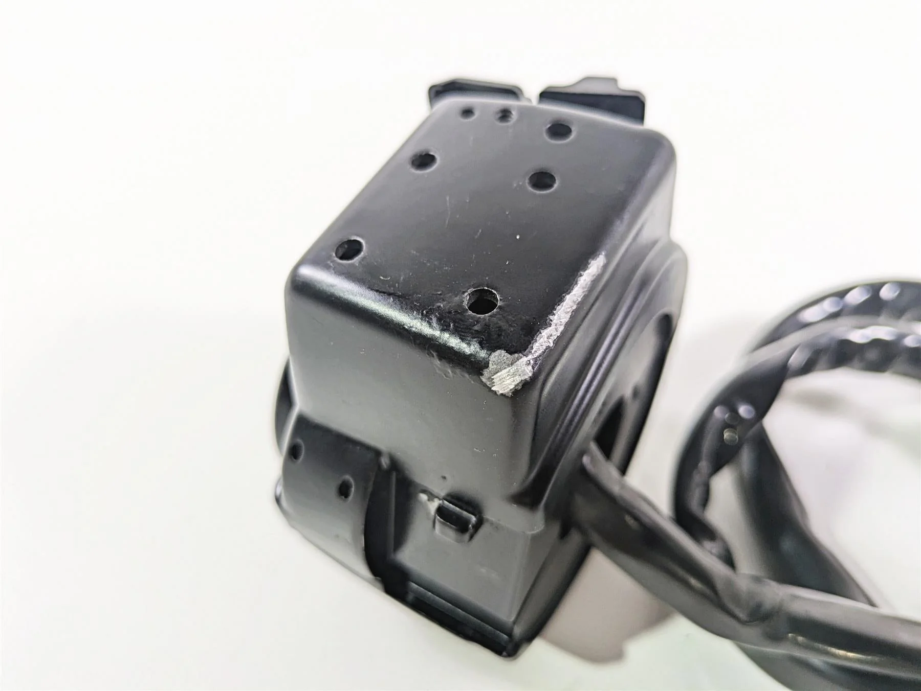 1996 Harley Touring FLHTCUI Electra Glide Left Hand Control Switch 71682-06A - Image 12