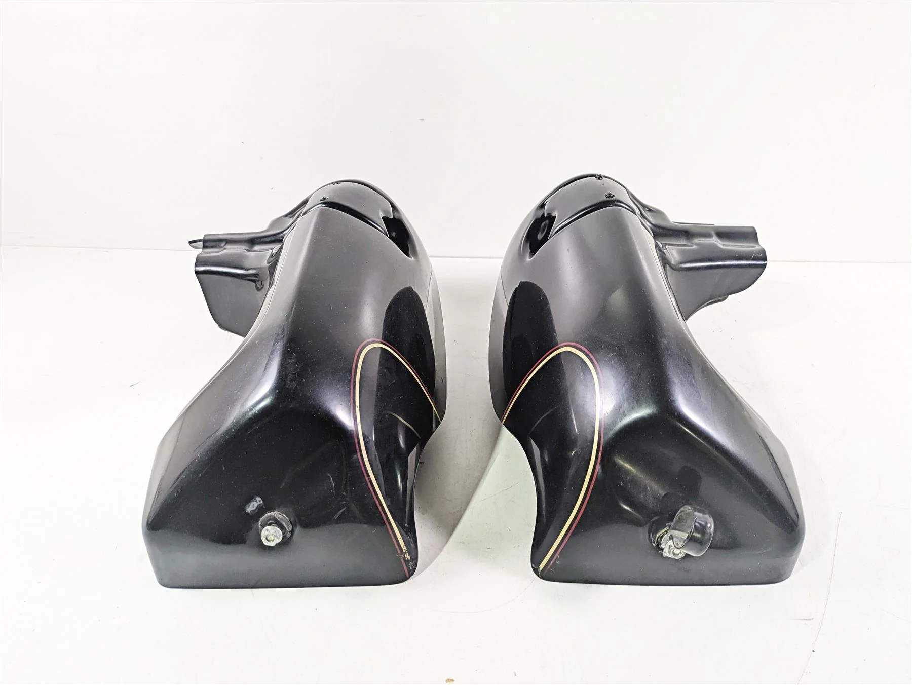 1996 Harley Touring FLHTCUI Electra Glide Lower Leg Fairing Cover Set 58491-88