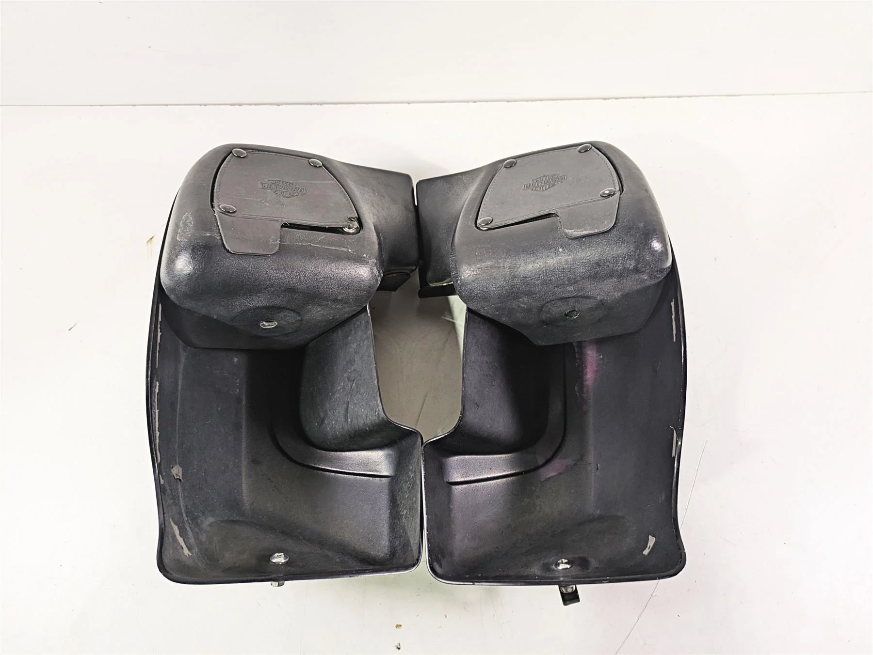 1996 Harley Touring FLHTCUI Electra Glide Lower Leg Fairing Cover Set 58491-88 - Image 10
