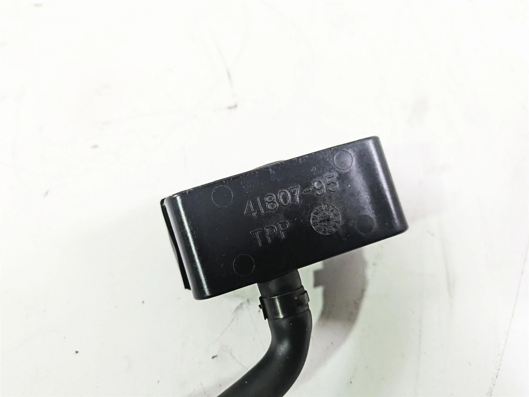 1996 Harley Touring FLHTCUI Electra Glide Rear Brake Master Cylinder 41755-95A - Image 11