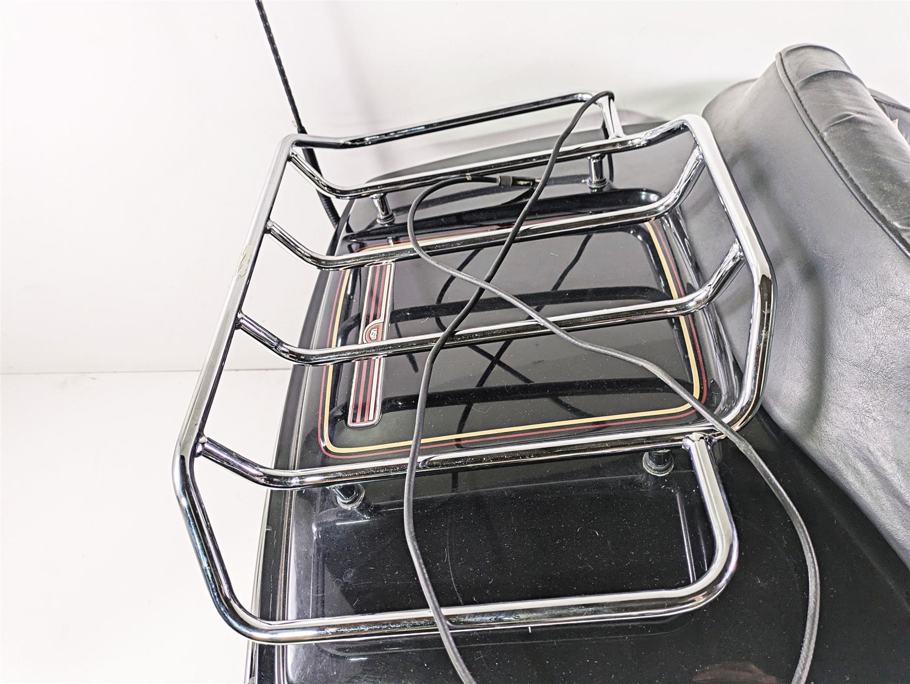 1996 Harley Touring FLHTCUI Electra Glide Rear Trunk Tour Pak & Mount 53275-94 - Image 5