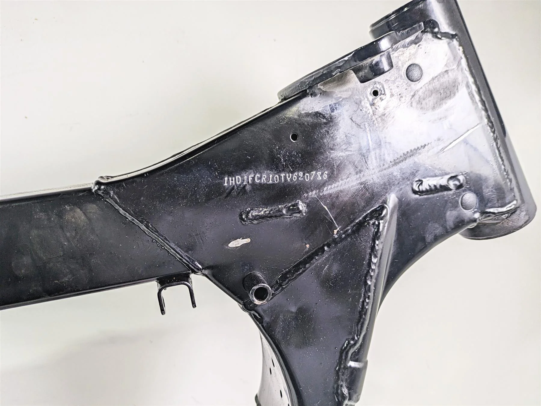 1996 Harley Touring FLHTCUI Electra Glide Straight Main Frame Chassis 47900-93B - Image 2